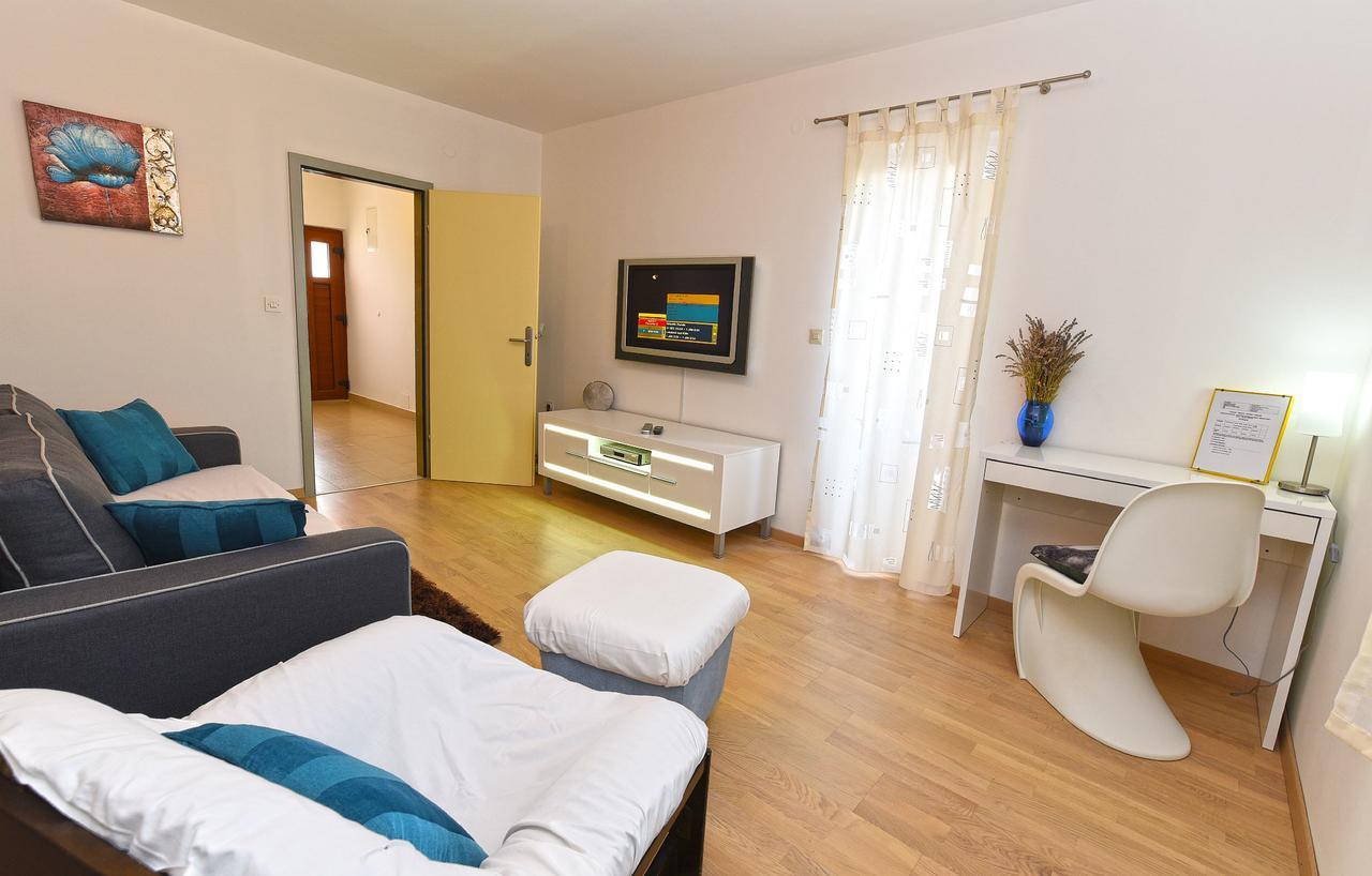 Apartment Monfiorenzo 1551 روفينج المظهر الخارجي الصورة